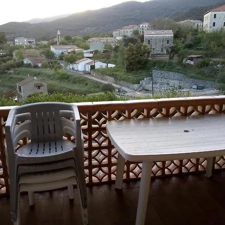 Apartment Maison En Pierre De Taille Petreto-Bicchisano